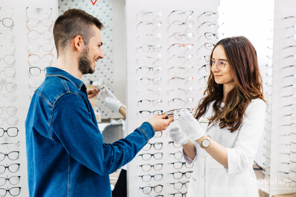 Pomoc w doborze opraw okularowych